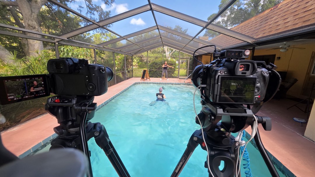 Filming Sweat strength Reset with Claire for the Fitmotivation Video-on-Demand platform